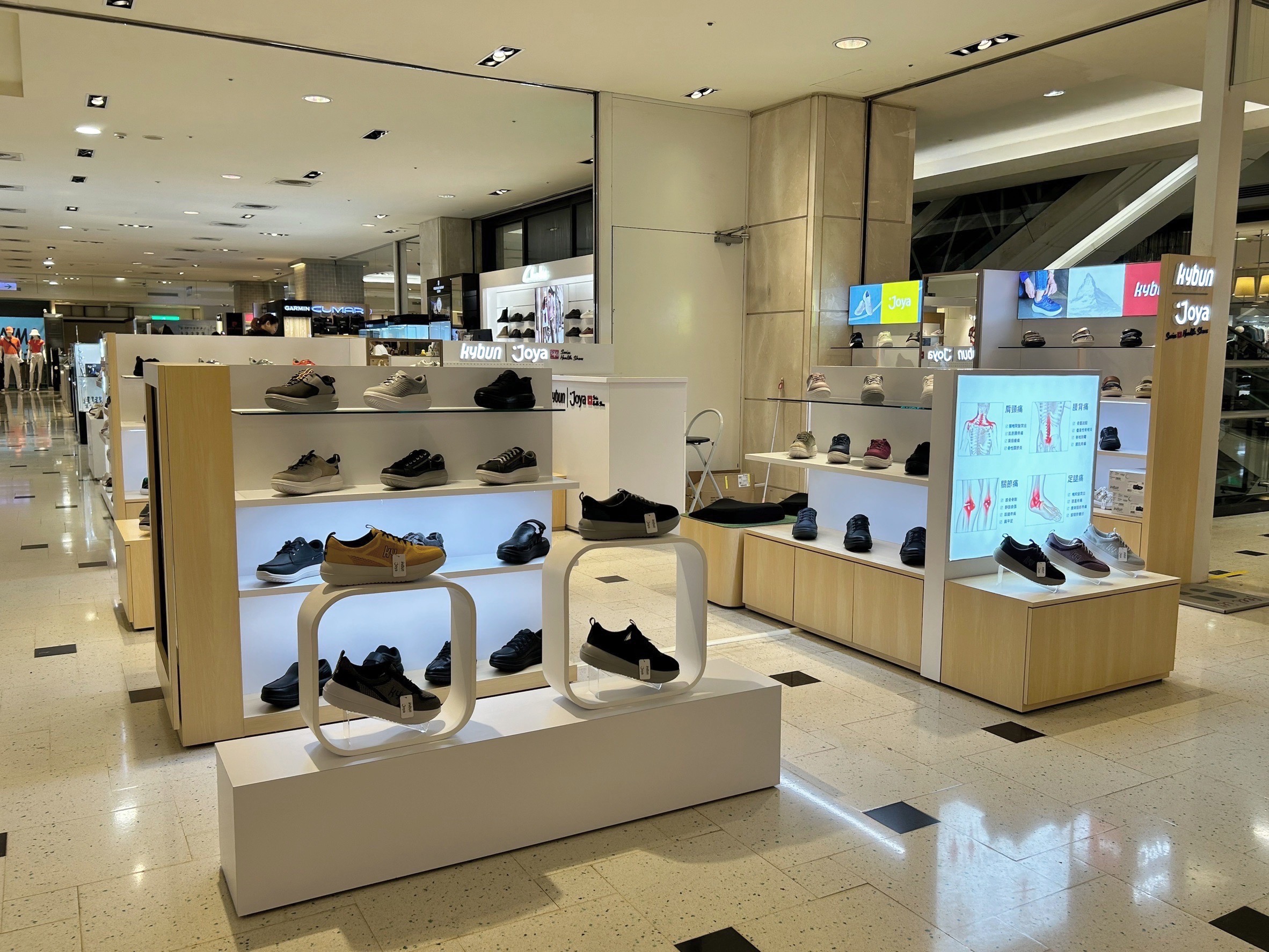 台南 新光三越 西門店 2樓
